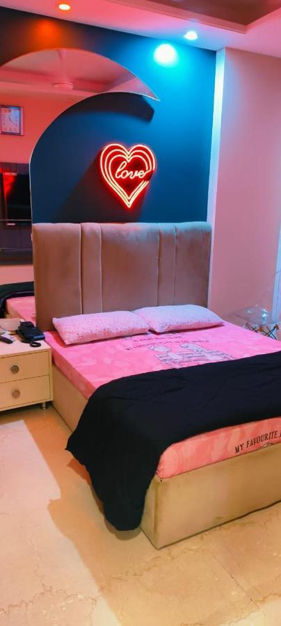 Vinanda Home Stay Nové Dillí Exteriér fotografie